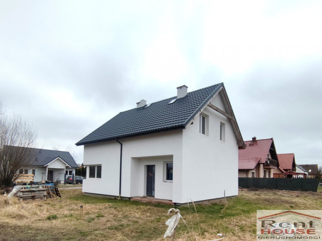 Dom wolnostojący, do wykończenia, Dołuje